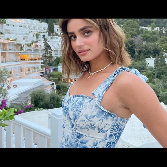 🌻SOLD 🌻Rare Reformation Nikita dress 💫🕊 - Picture 2 of 7